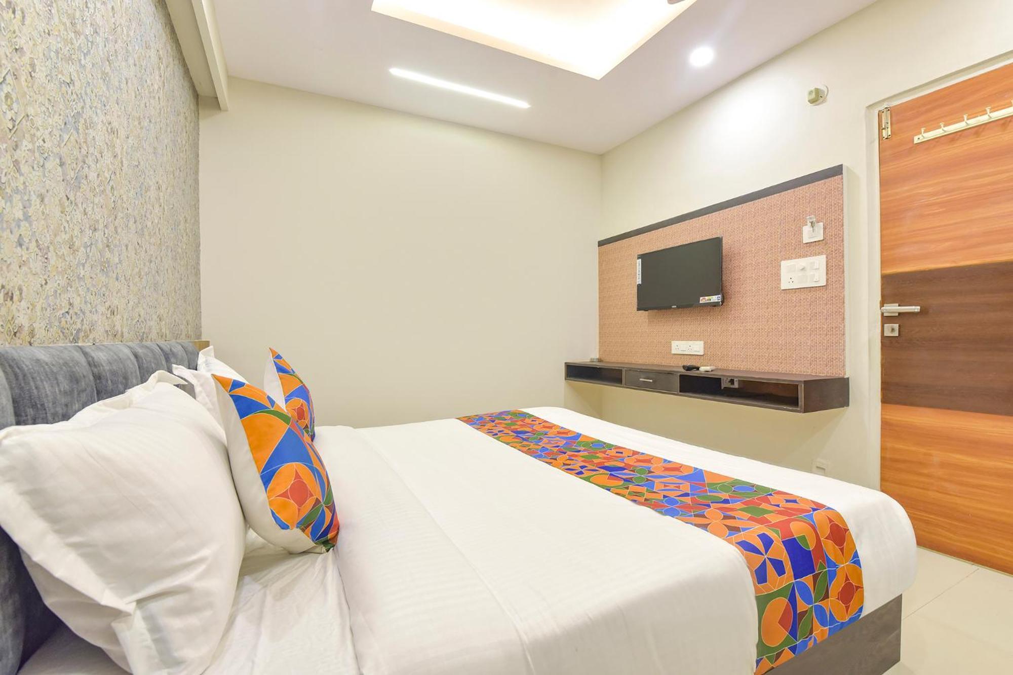 Fabhotel The Max Glory Indore Bagian luar foto